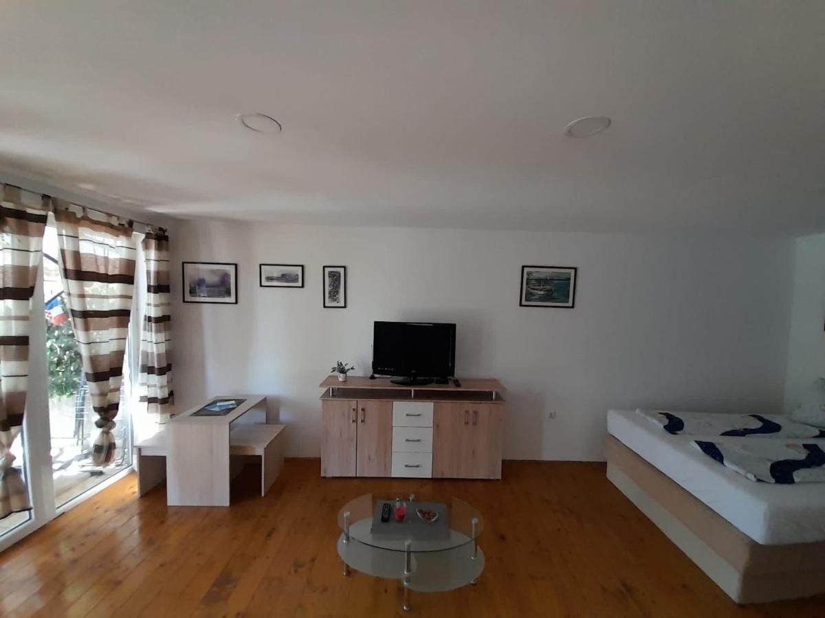 Apartments Tommi دْغاماي المظهر الخارجي الصورة